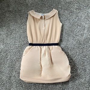 Leoca Paris dress size 10